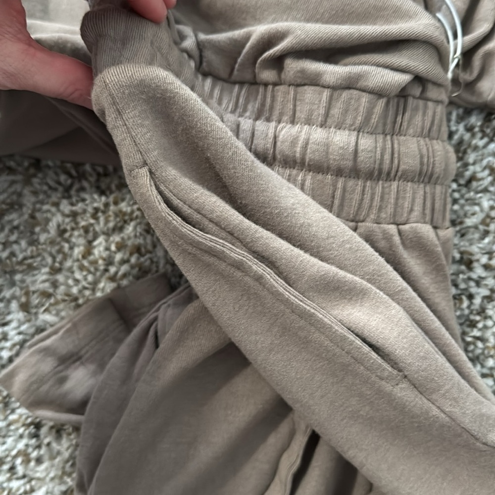 NanaMacs Fashion on Earth hello darling jumpsuit (tan) SMALL - Picture 12 of 13